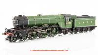 R30216 Hornby A3 Class Steam Loco number 2573 "Harvester" in LNER Green with diecast footplate and flickering firebox - Era 3